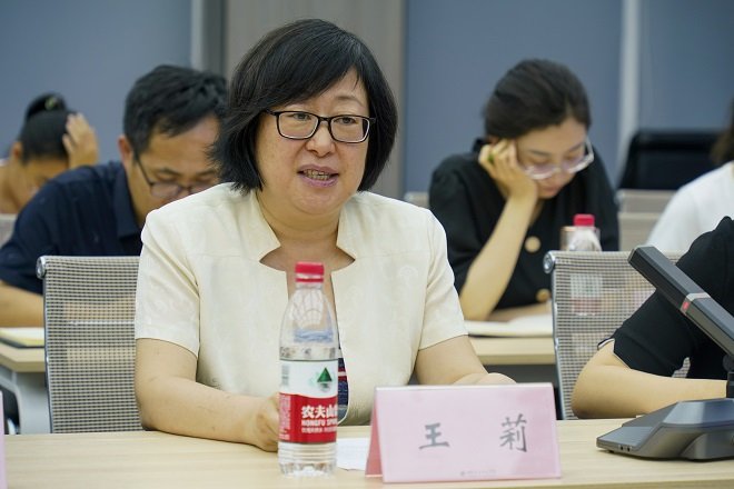 国际星空网页版入口新手怎么玩系主任杨