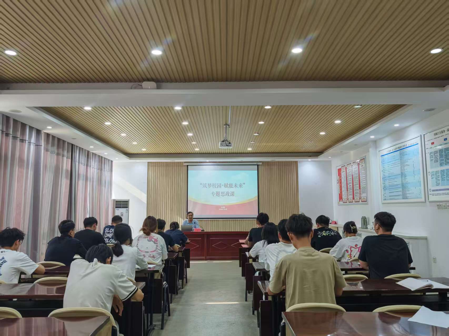 星空网页版入口携手巴塞罗那开启官方合作